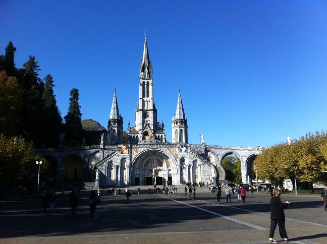 Lourdes042